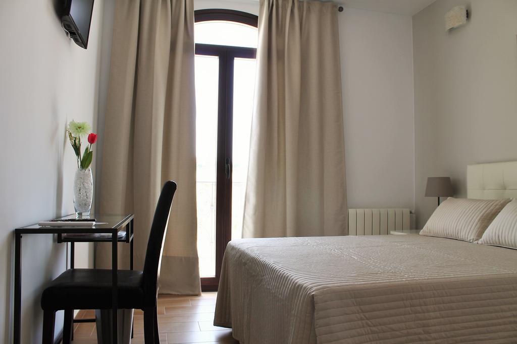 Hostal Landhaus El Molar Quarto foto